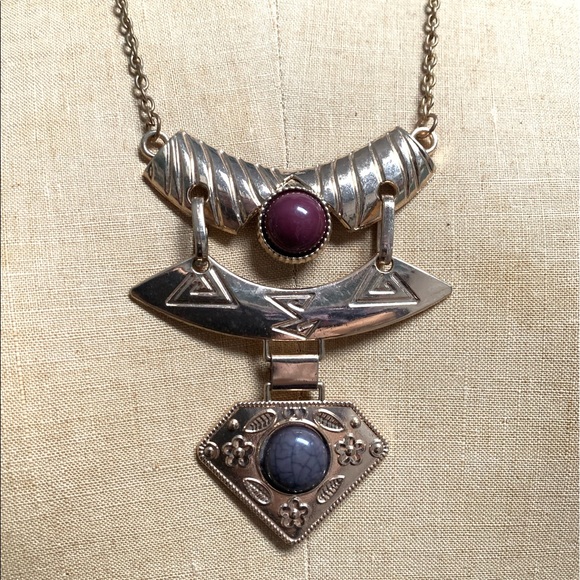 Jewelry - LONG GOLD TONE METAL STATEMENT NECKLACE WITH MOLDED PLASTIC JEWELS